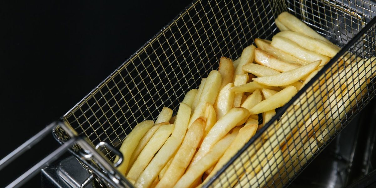 Are Air Fryers Worth the Hype? What They Do Brilliantly and What the Ads Skip