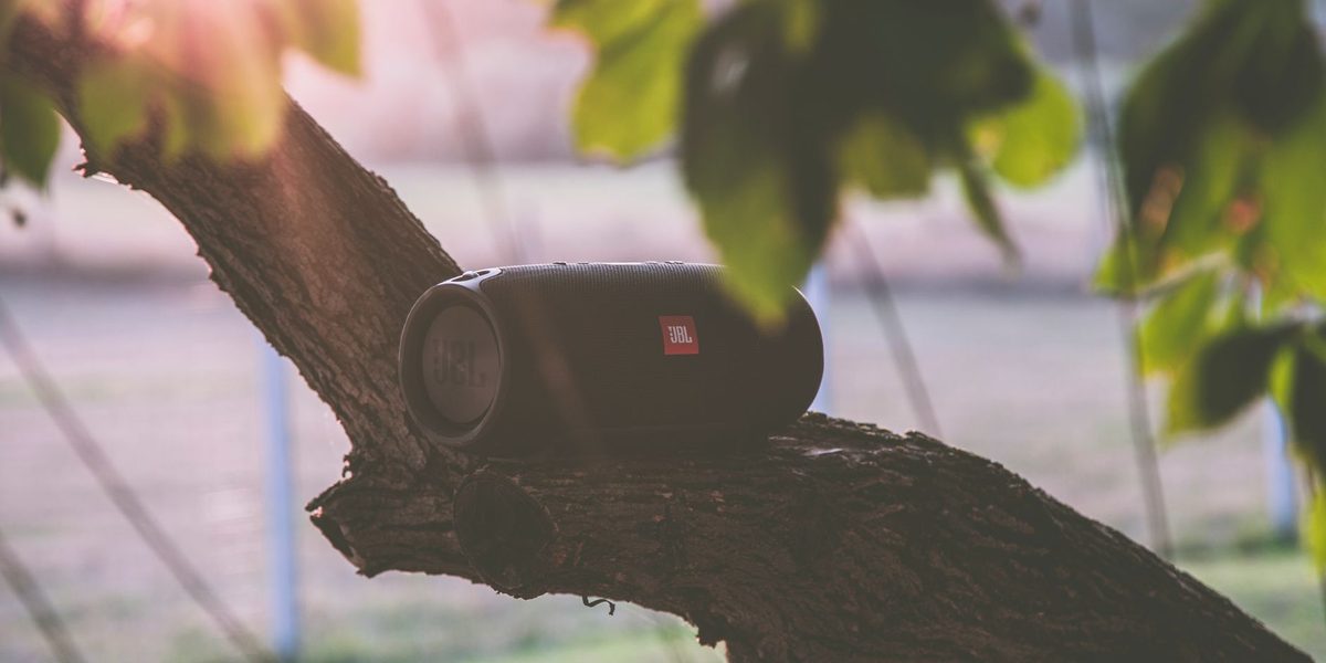 The Bluetooth Speaker Buying Guide: What to Look For Before You Trust the Demo