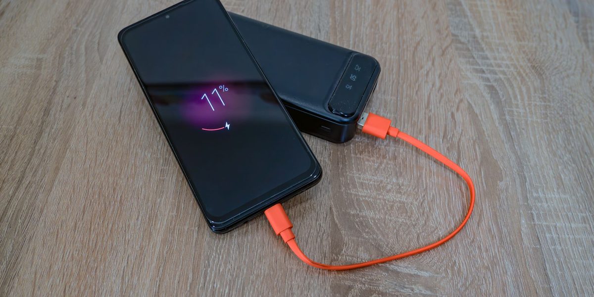 Power Bank Buying Guide: How to Pick the Right Portable Charger for How You Actually Live